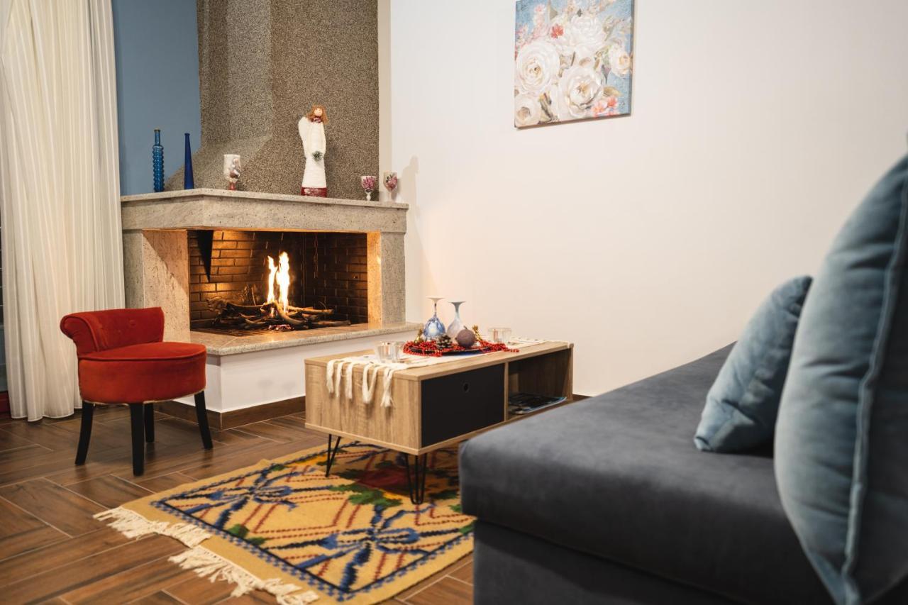 Olive Tree Apartment *